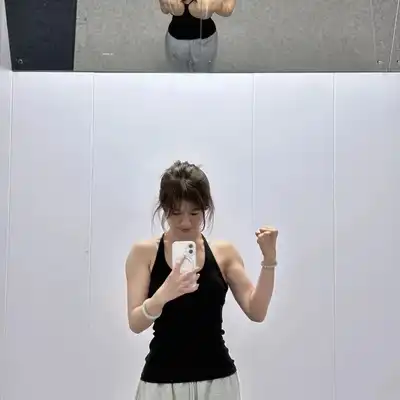 秦语承